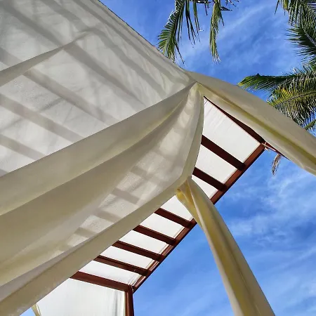 Palm Club Hotel